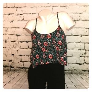 NWOT Express XSmall Floral Crop Top